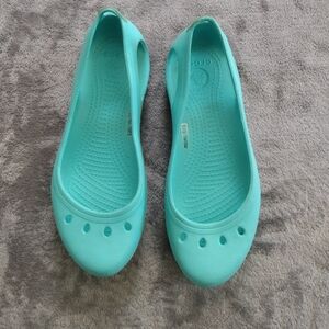 Crocs Women's Kadee Ballet Flats Teal Slip on Size 7